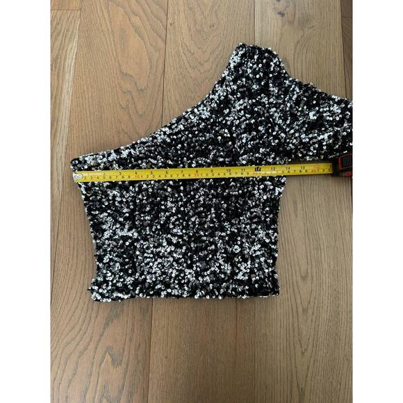 Mi Ami One Shoulder Long sleeve Sequin Blouse Silver Metallic Side Zip Small - Picture 8 of 11